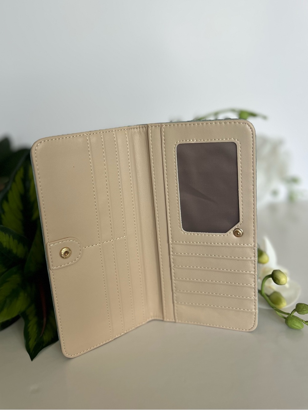 Whimsical Butterfly Wallet - Picture 4 of 4